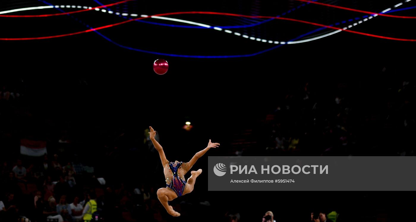 Художественная гимнастика. I чемпионат мира среди юниорок