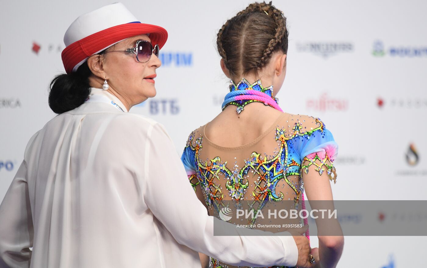 Художественная гимнастика. I чемпионат мира среди юниорок