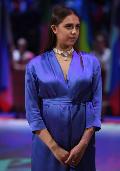 Художественная гимнастика. I чемпионат мира среди юниорок