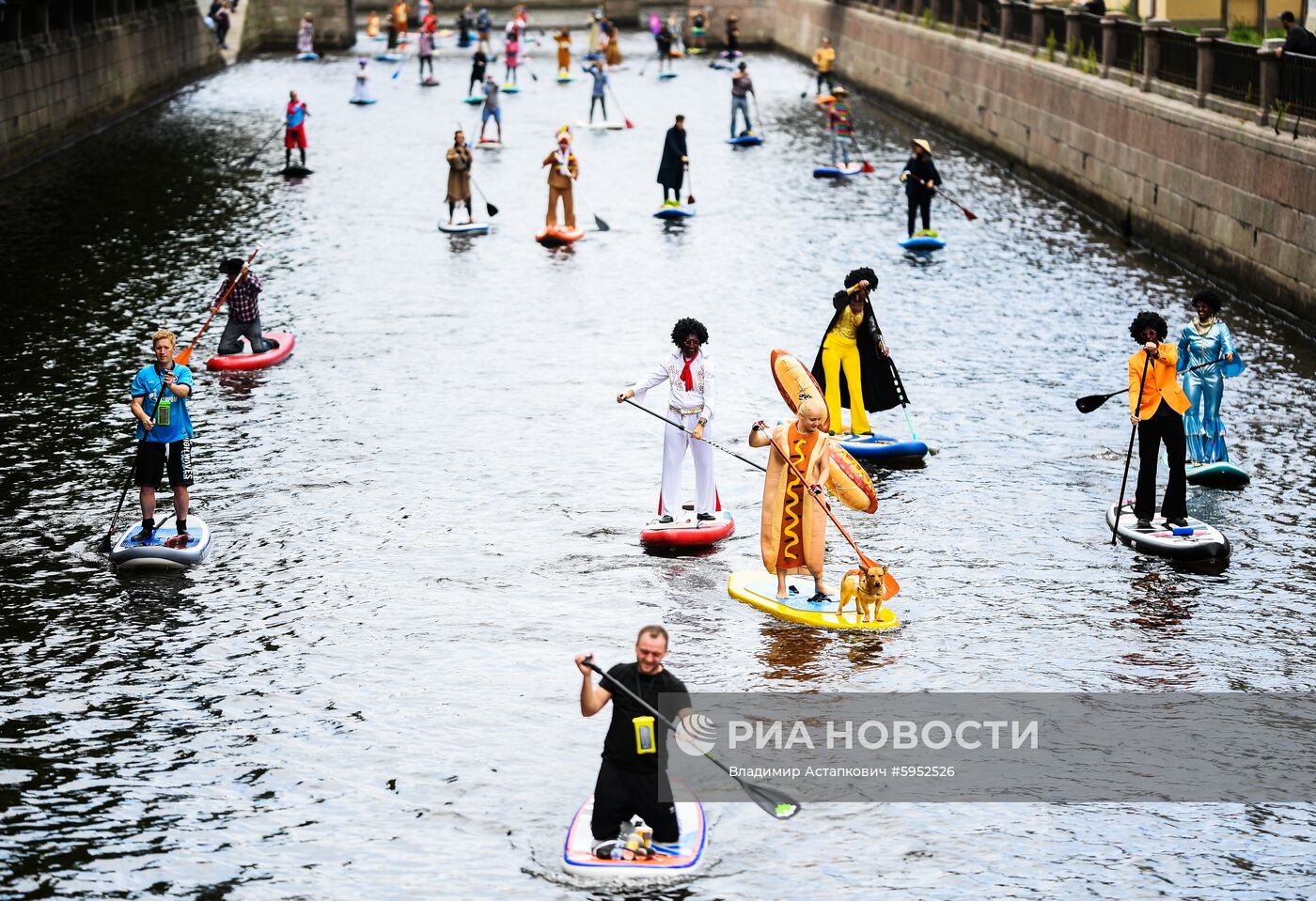 Международный фестиваль серфинга "Фонтанка-SUP"