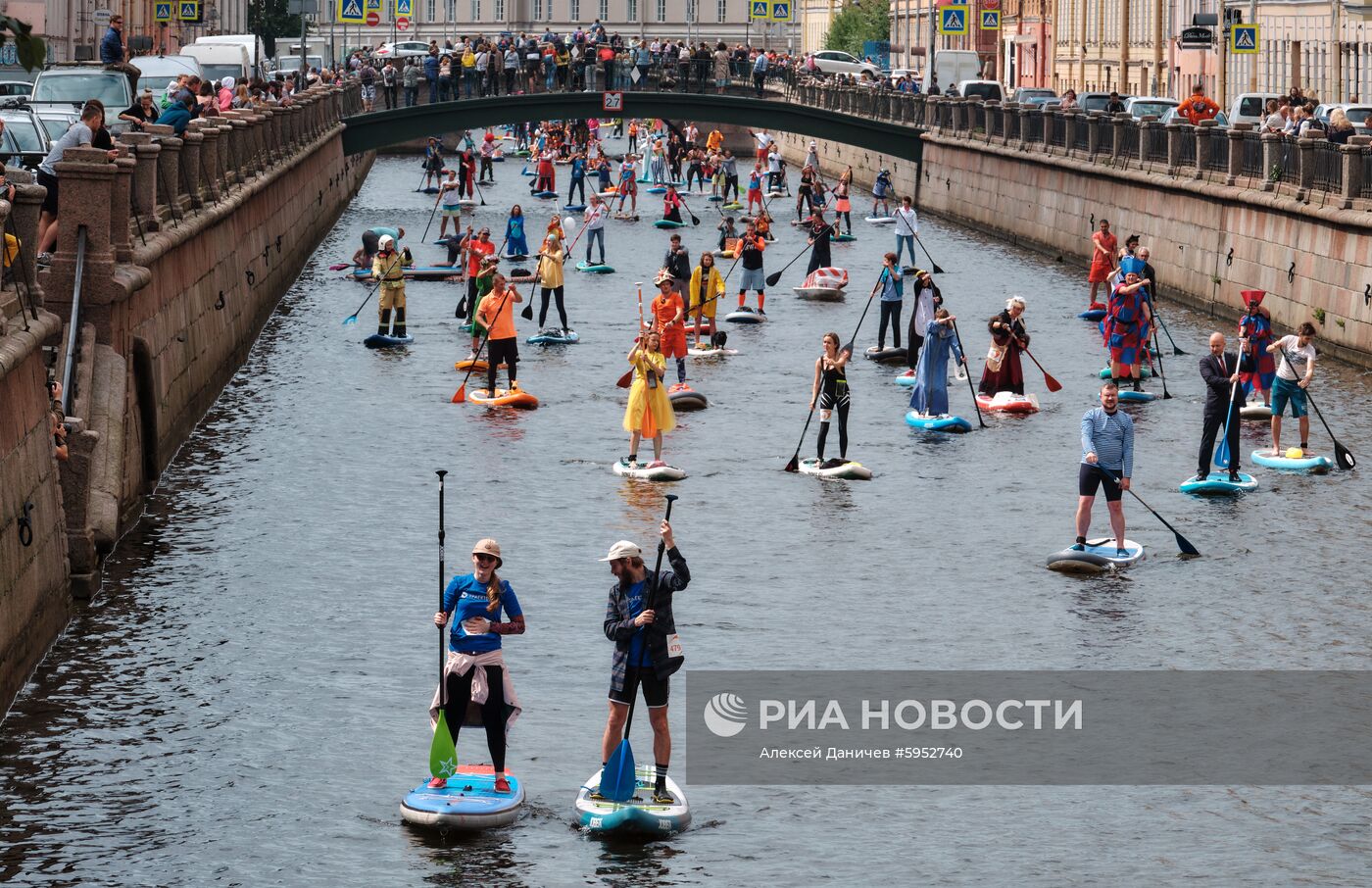 Международный фестиваль серфинга "Фонтанка-SUP"