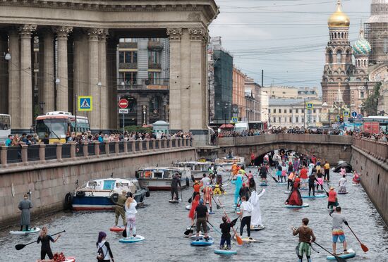 Международный фестиваль серфинга "Фонтанка-SUP"