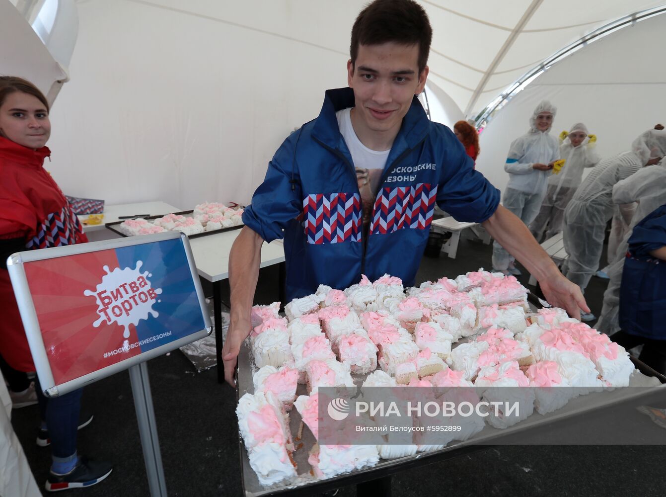 "Битва тортов" в парке им. М. Горького