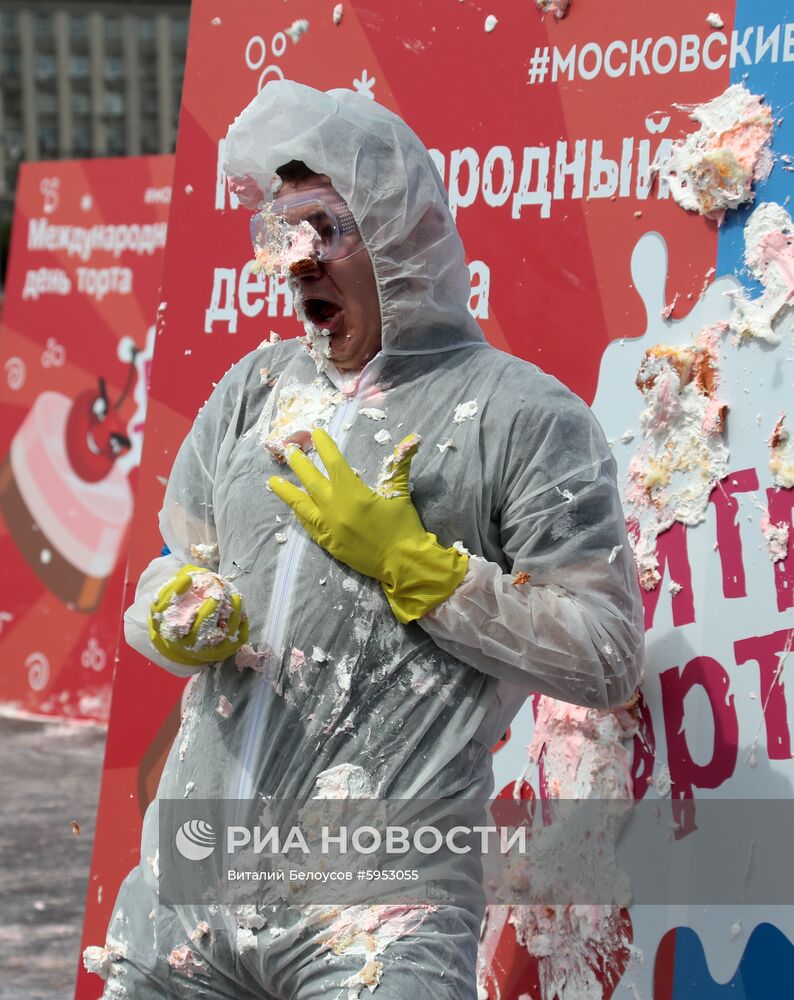 "Битва тортов" в парке им. М. Горького