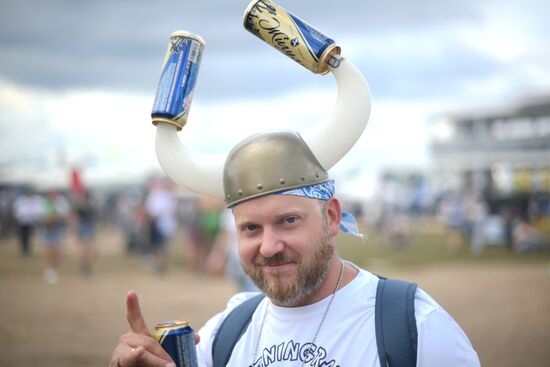 Музыкальный фестиваль "Нашествие". День второй