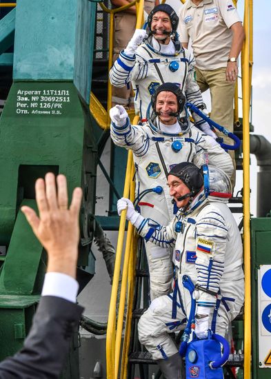 Пуск РН "Союз-ФГ" с ТПК "Сoюз МС-13" 
