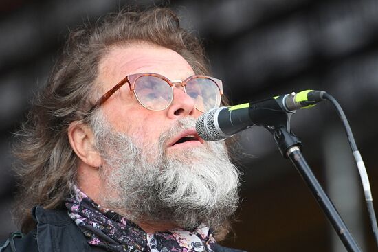 Музыкальный фестиваль "Нашествие". День второй