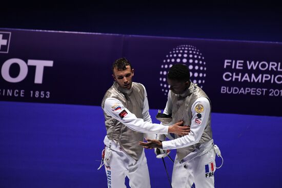 Фехтование. Чемпионат мира. Шестой день