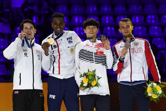 Фехтование. Чемпионат мира. Шестой день