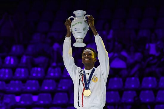 Фехтование. Чемпионат мира. Шестой день