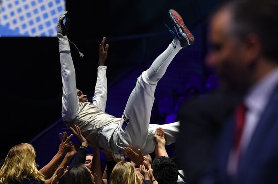 Фехтование. Чемпионат мира. Шестой день