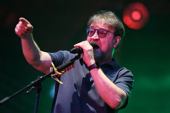 Музыкальный фестиваль "Нашествие". День второй