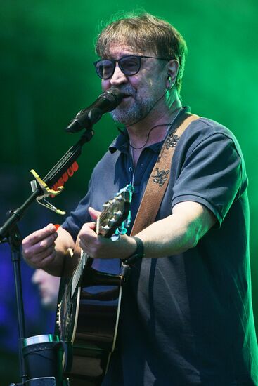 Музыкальный фестиваль "Нашествие". День второй