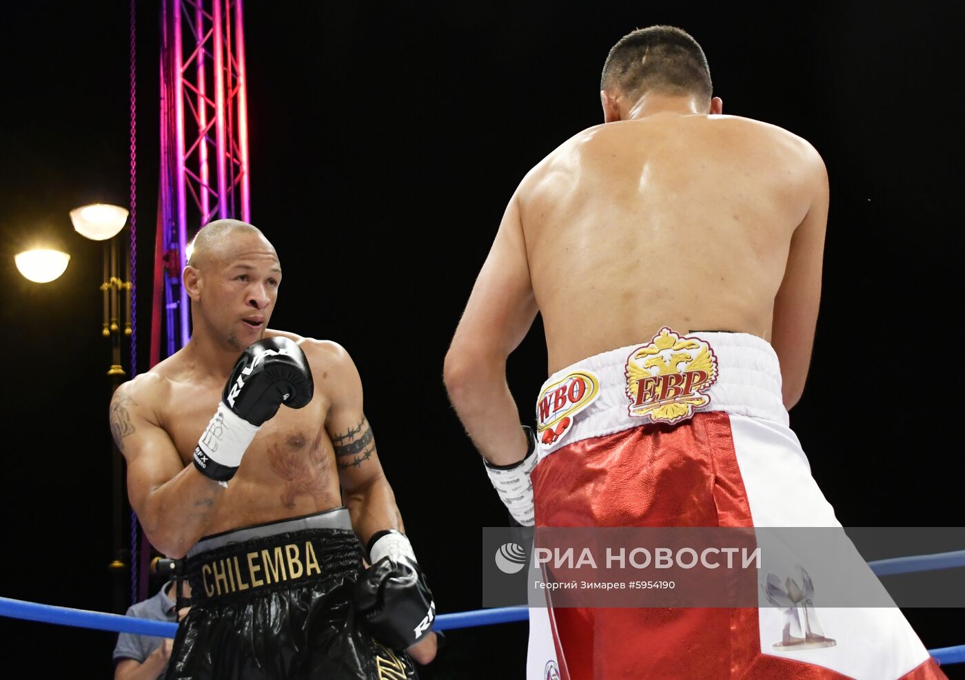 Бокс. Бой М. Власова и А. Чилемба