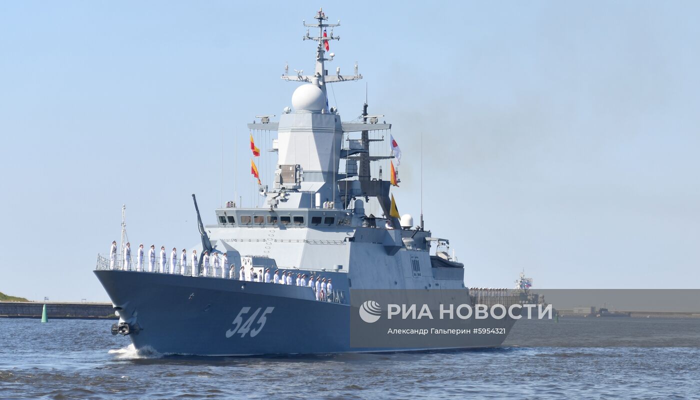 Репетиция парада в честь Дня ВМФ России