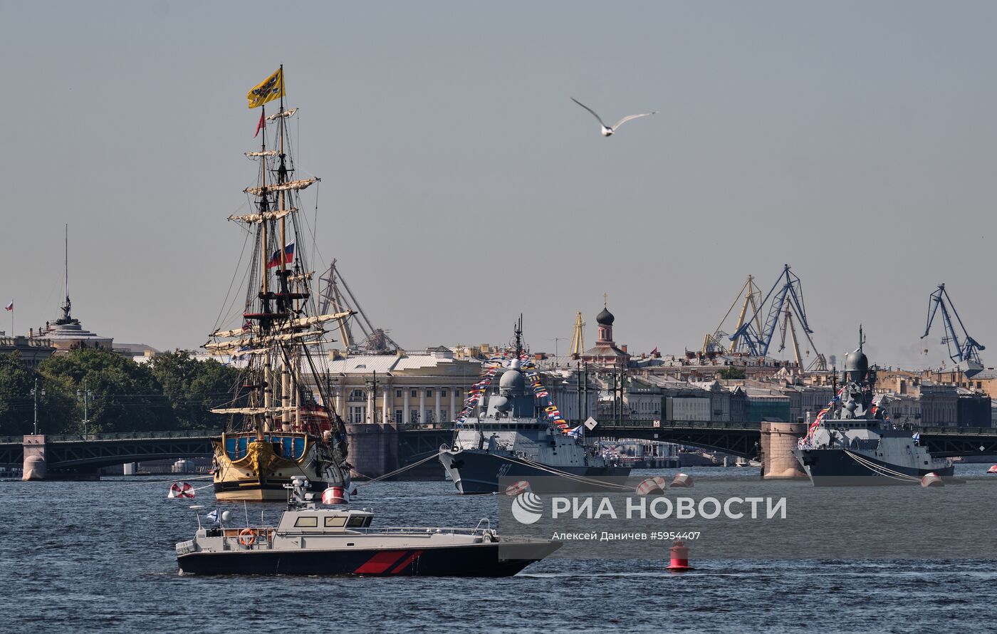 Репетиция парада в честь Дня ВМФ России