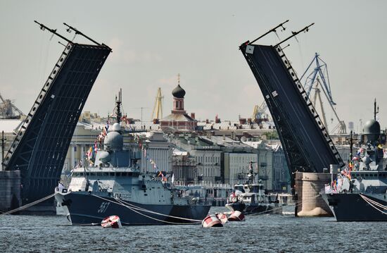 Репетиция парада в честь Дня ВМФ России 