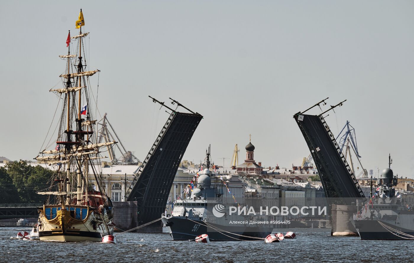 Репетиция парада в честь Дня ВМФ России 