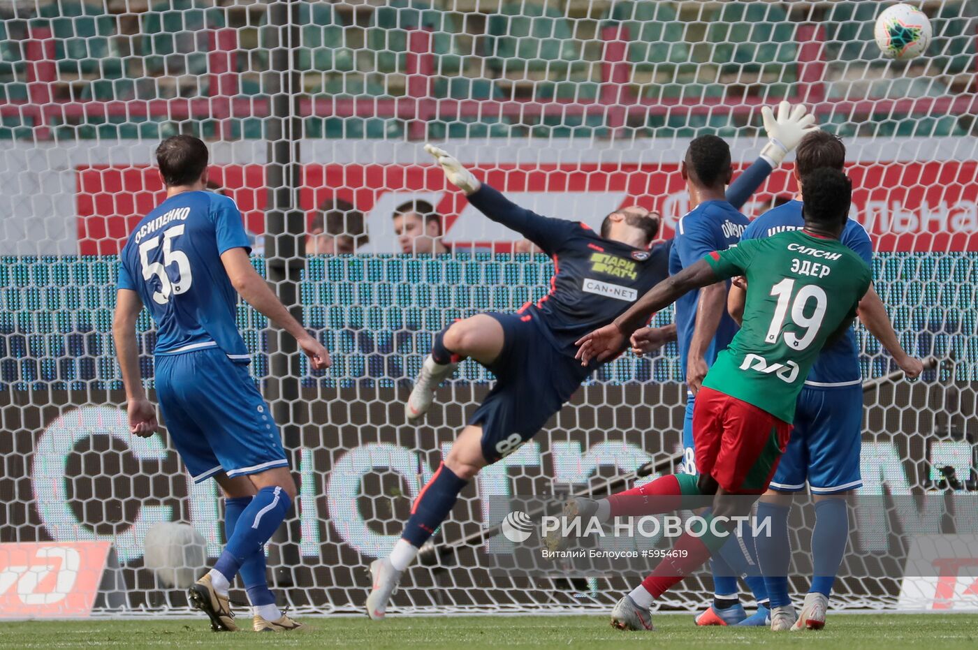 Футбол. РПЛ. Матч "Локомотив" - "Тамбов"