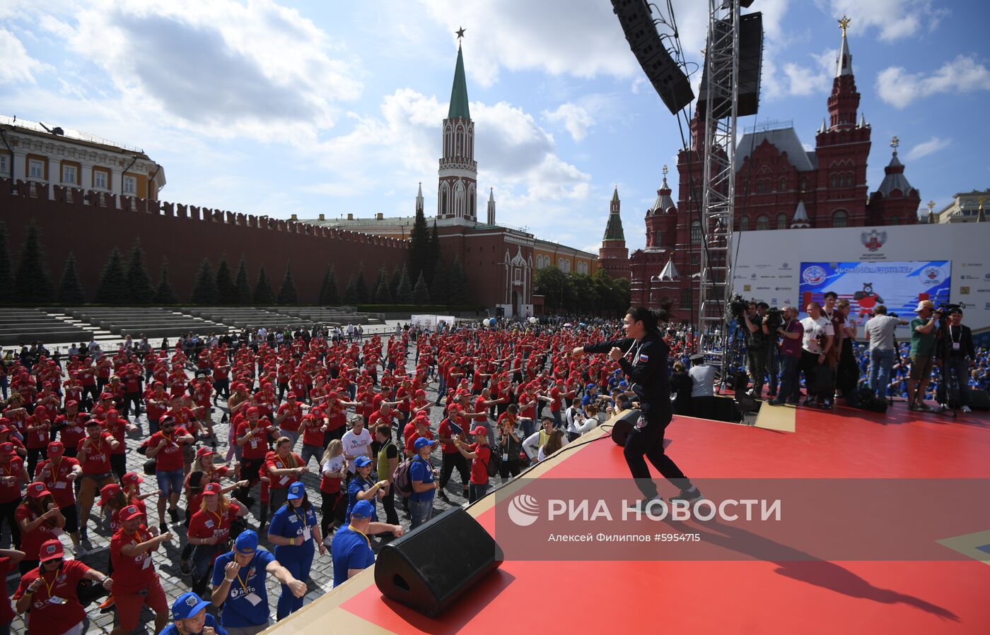 Массовая тренировка по боксу на Красной площади