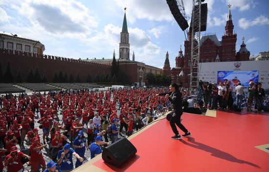 Массовая тренировка по боксу на Красной площади