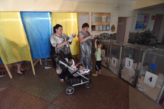 Досрочные выборы в Верховную раду Украины