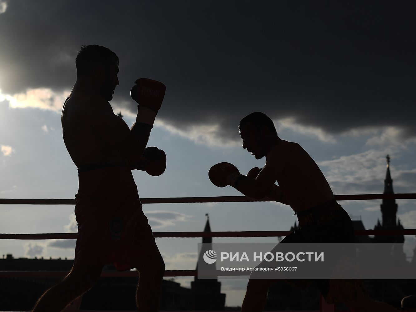 Боксерское шоу на Красной площади