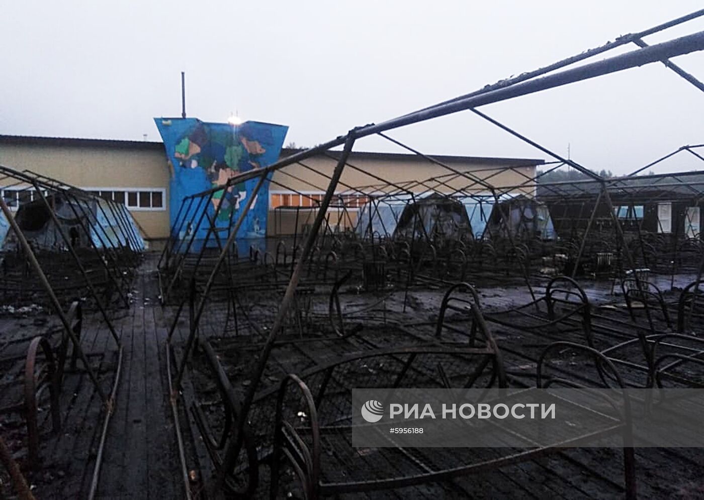 Пожар в палаточном городке в Хабаровском крае