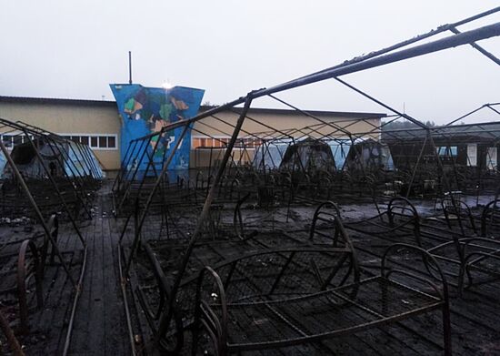 Пожар в палаточном городке в Хабаровском крае
