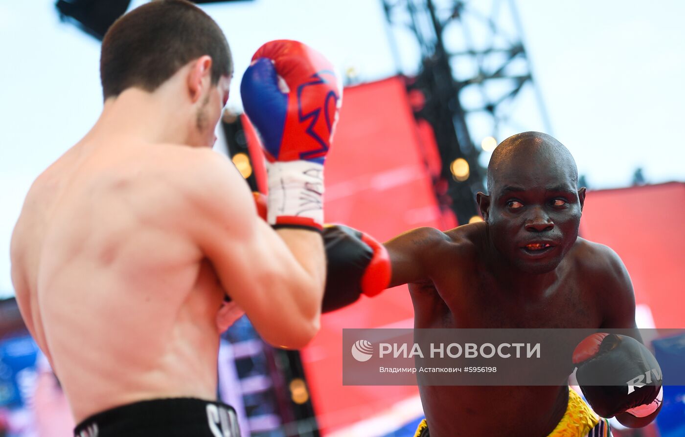 Боксерское шоу на Красной площади