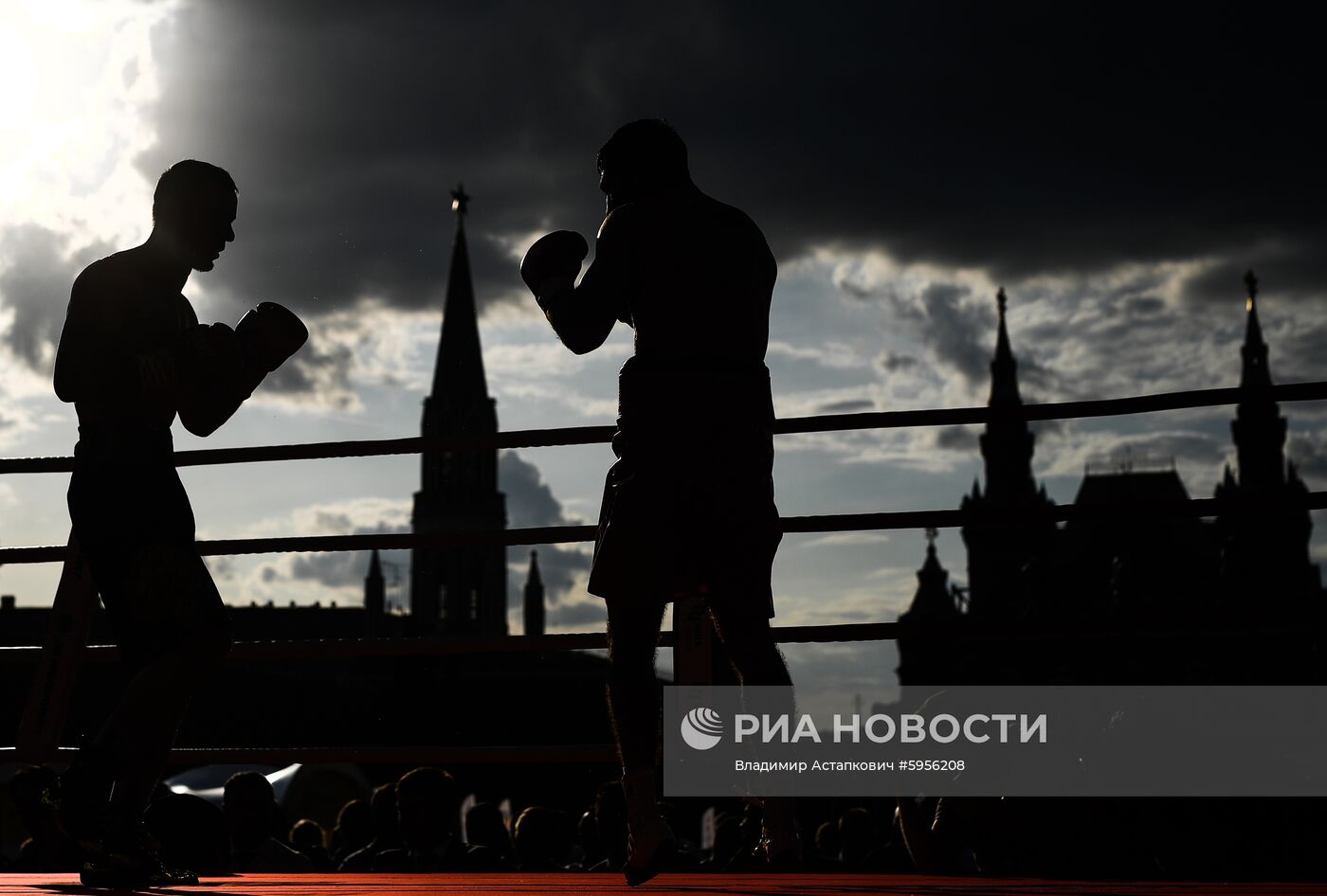 Боксерское шоу на Красной площади