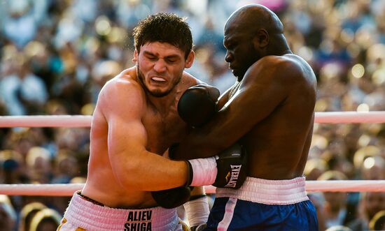 Боксерское шоу на Красной площади