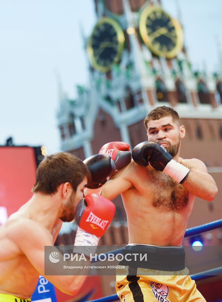 Боксерское шоу на Красной площади