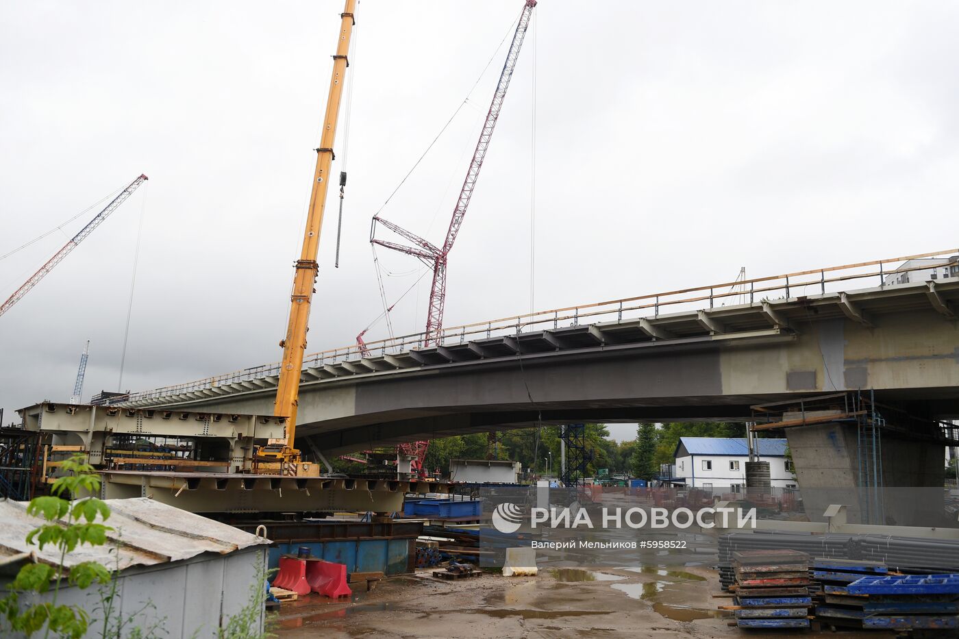 Строительство Карамышевского моста