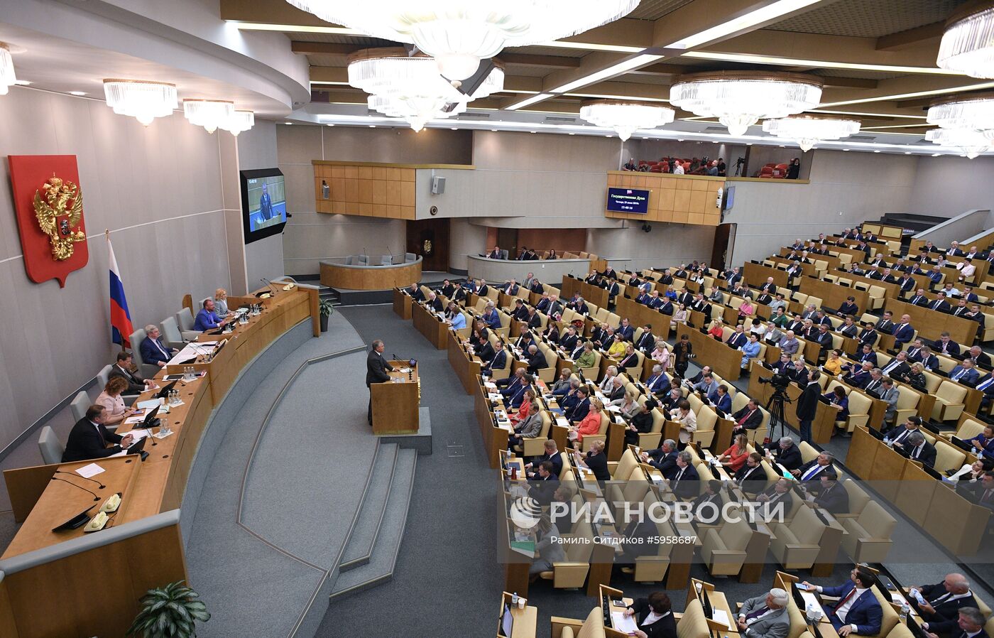 Пленарное заседание Госдумы, завершающее весеннюю сессию