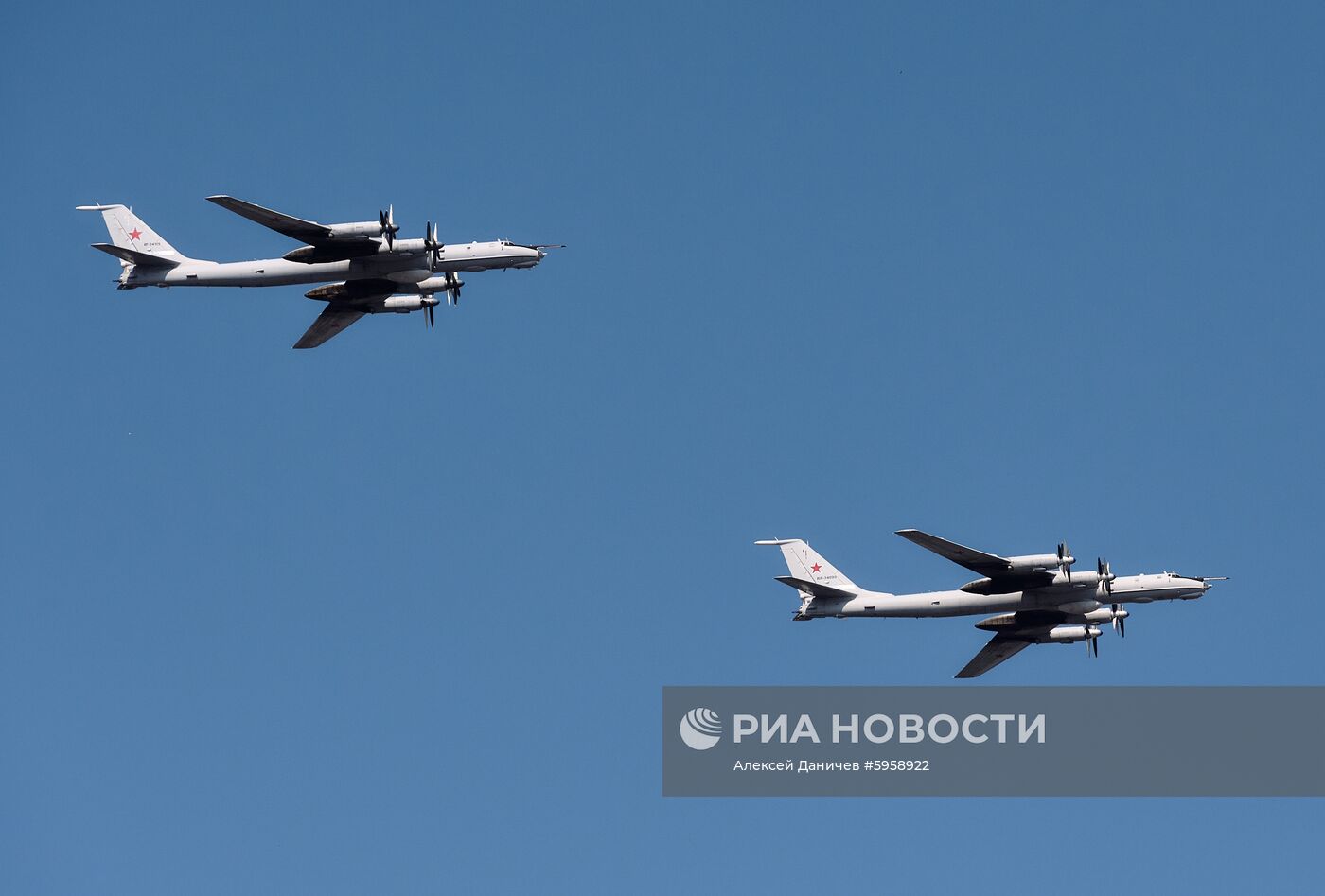 Репетиция парада ко Дню ВМФ в городах России