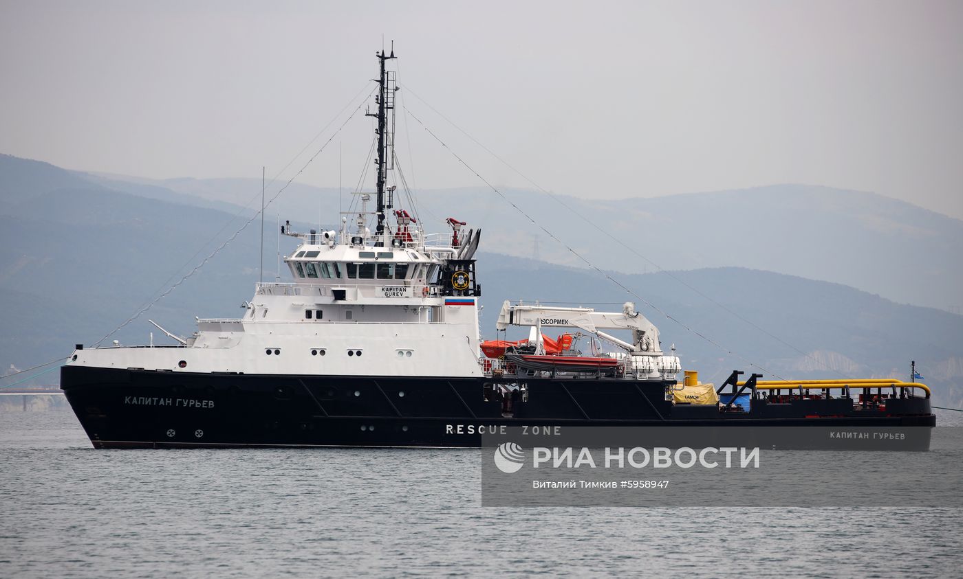 Репетиция парада ко Дню ВМФ в городах России