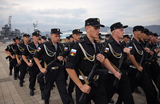 Репетиция парада ко Дню ВМФ в городах России