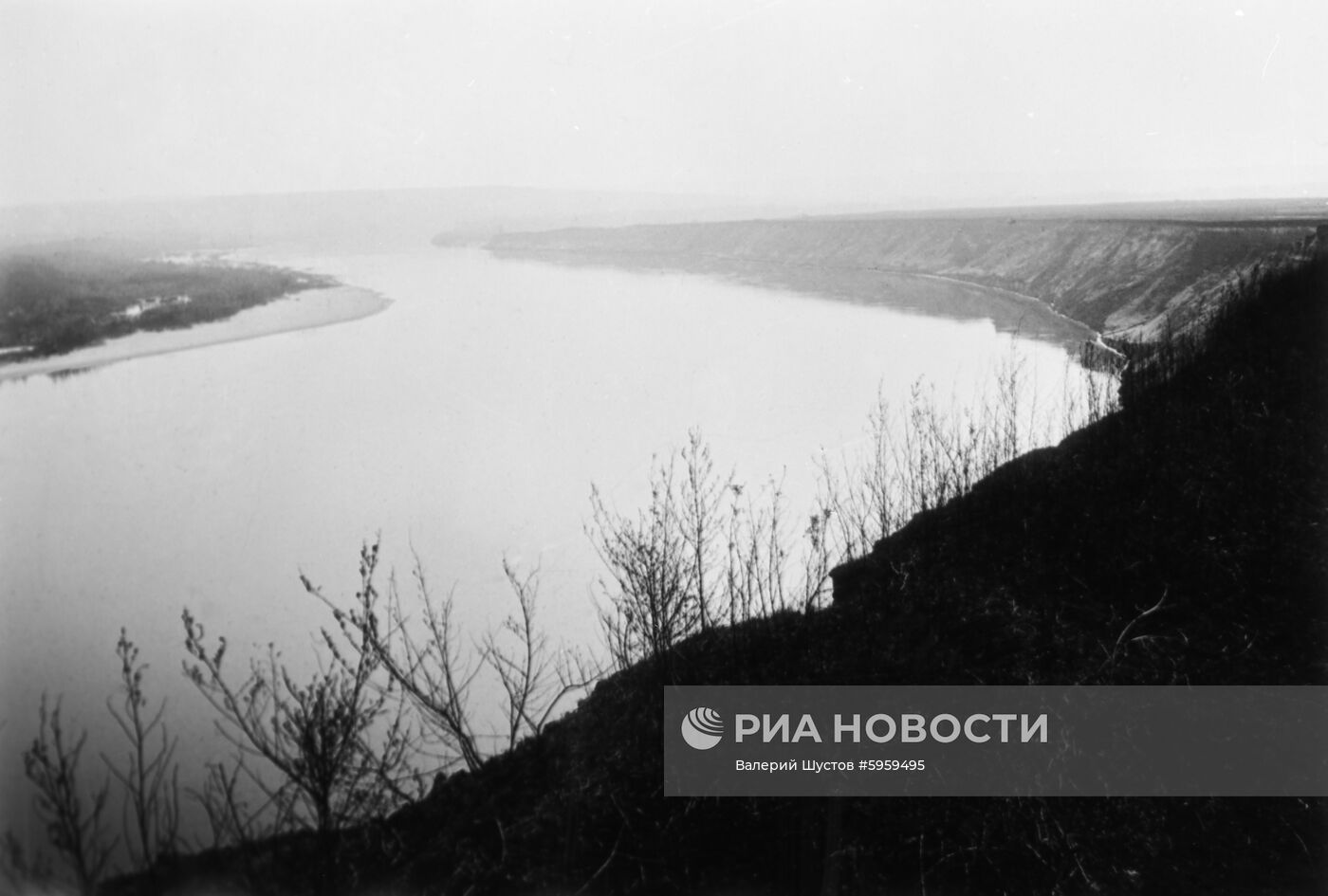 Река Дон вблизи станицы Вёшенской