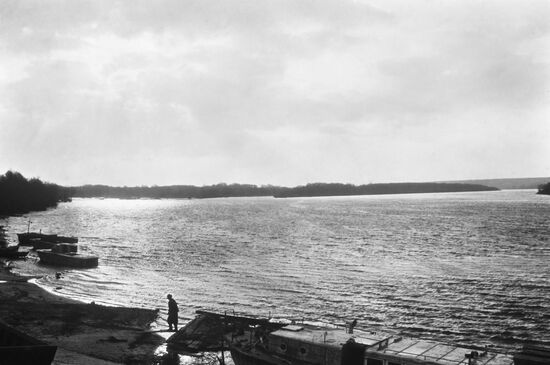 Река Дон вблизи станицы Вёшенской