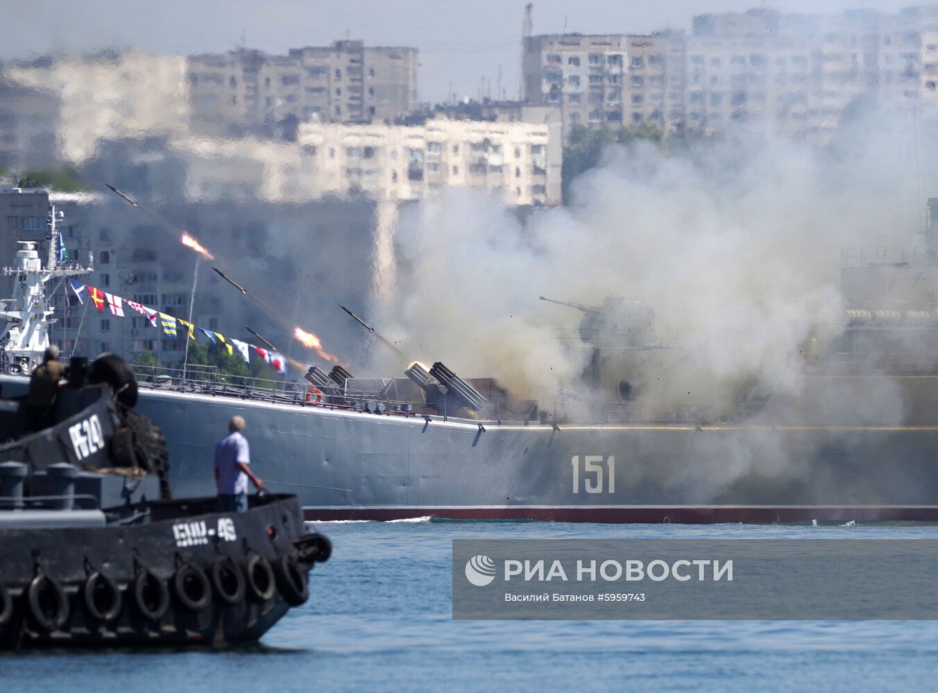 Генеральная репетиция парада ко дню ВМФ в Севастополе