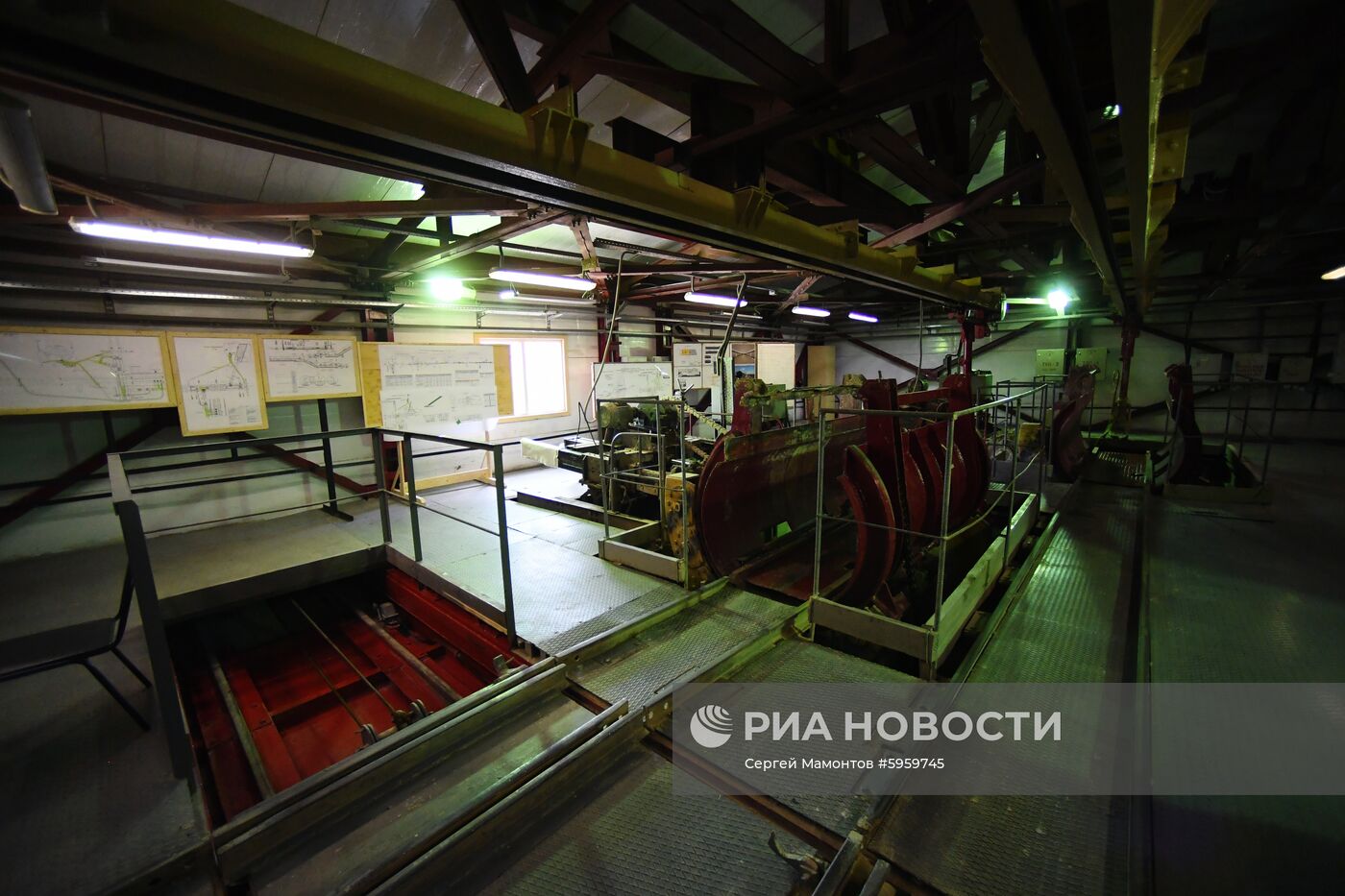 Строительство станции метро "Шереметьевская"