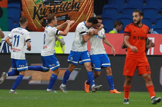 Футбол. РПЛ. Матч "Динамо" - "Урал"