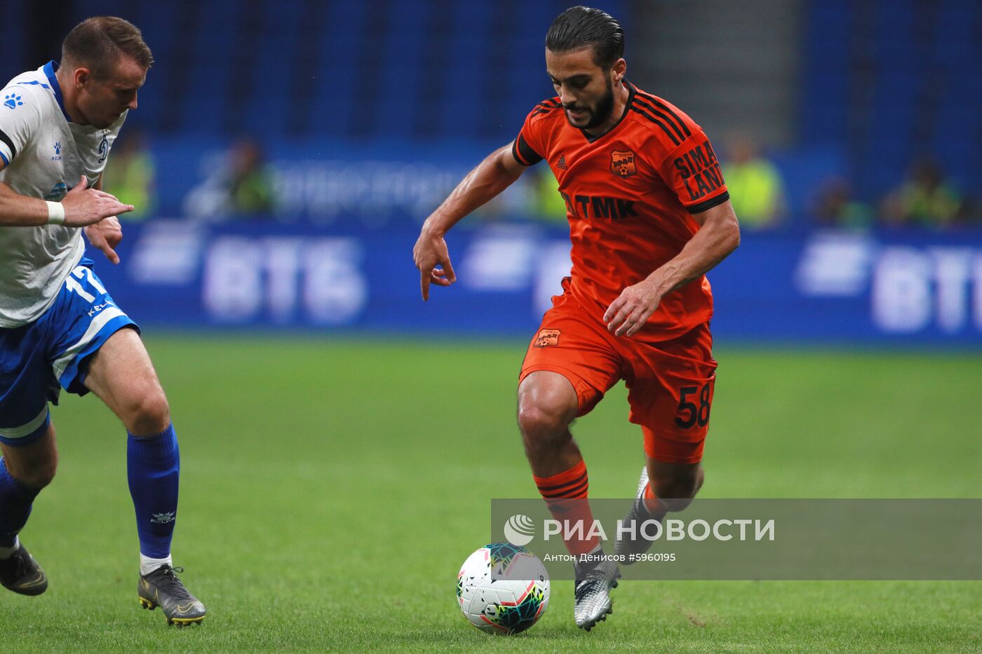 Футбол. РПЛ. Матч "Динамо" - "Урал"