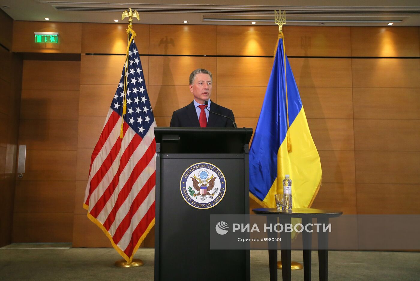 Пресс-брифинг спецпредставителя США на Украине Курта Волкера