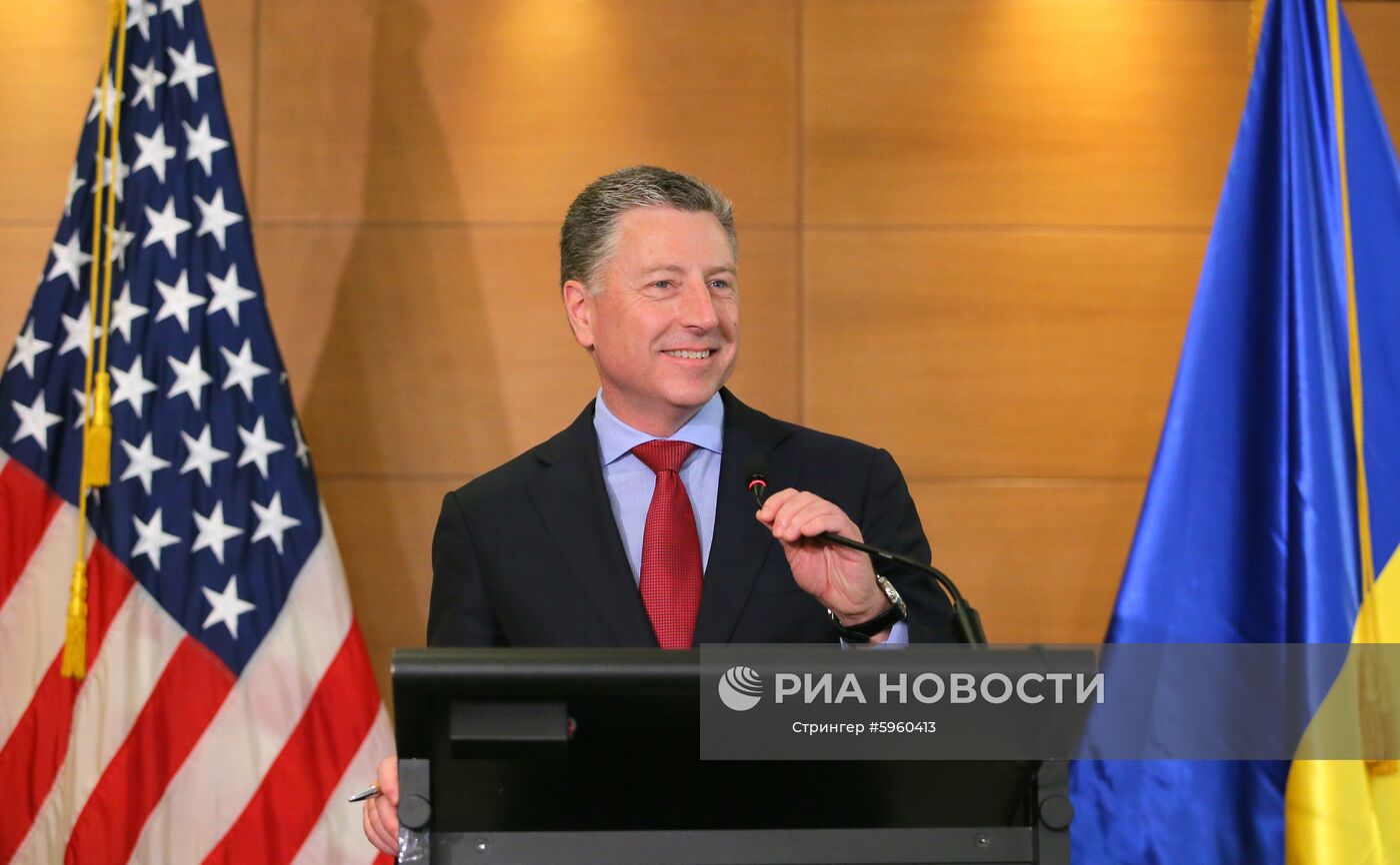 Пресс-брифинг спецпредставителя США на Украине Курта Волкера