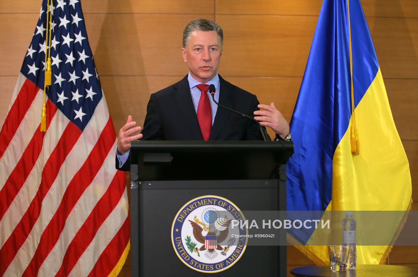 Пресс-брифинг спецпредставителя США на Украине Курта Волкера