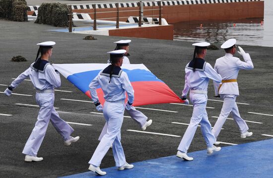 Генеральная репетиция парада ко дню ВМФ во Владивостоке