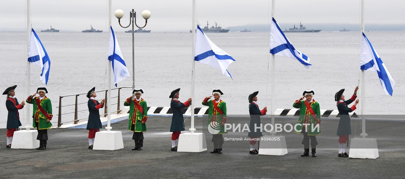 Генеральная репетиция парада ко дню ВМФ во Владивостоке