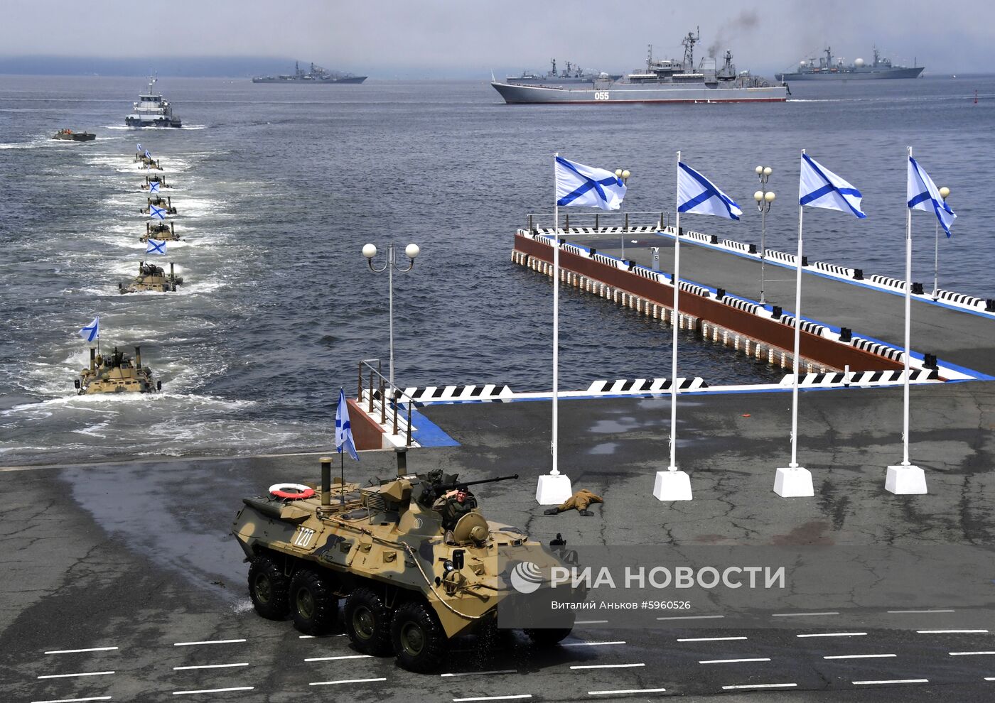 Генеральная репетиция парада ко дню ВМФ во Владивостоке